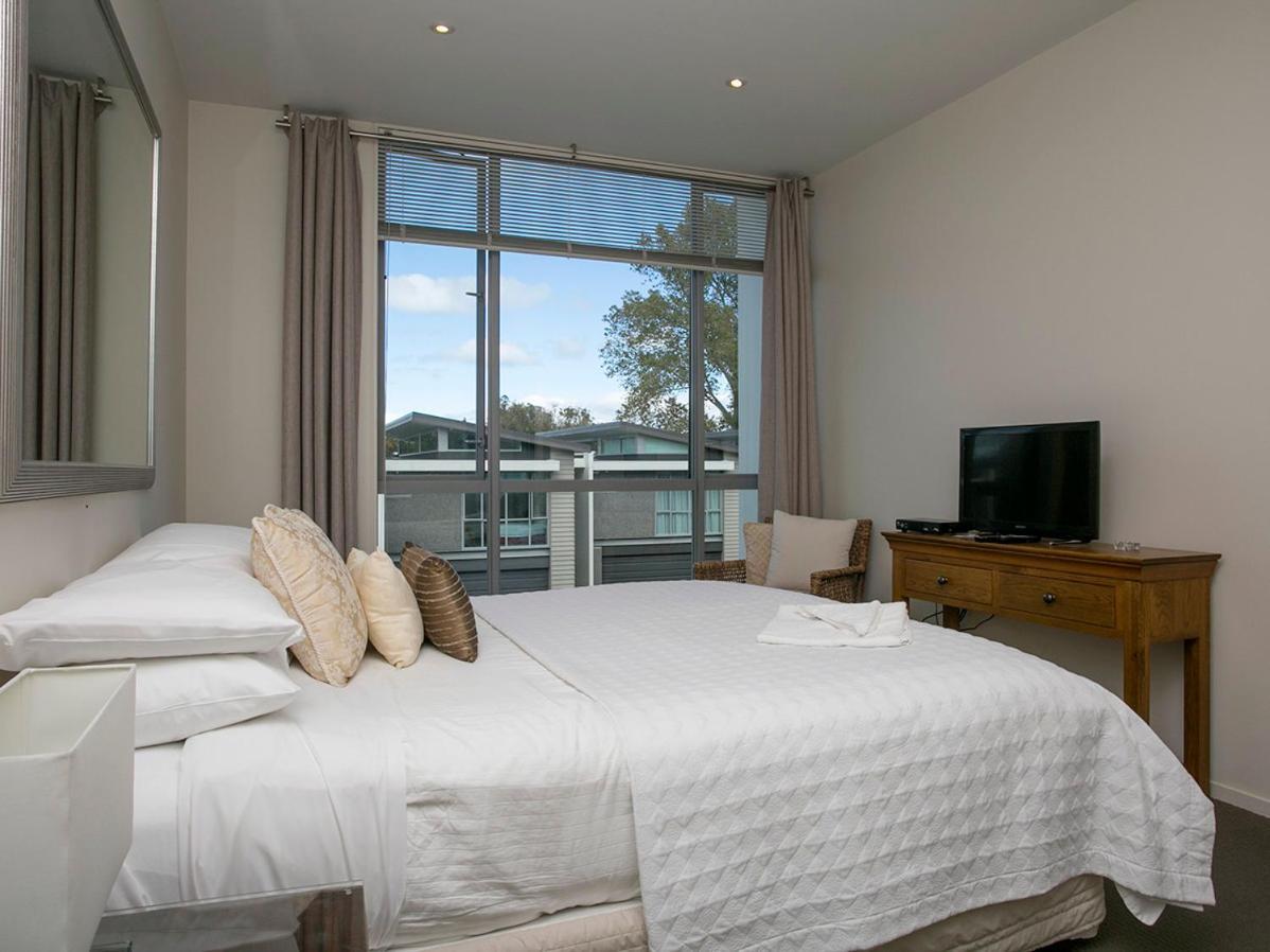 Marinaside Villa - Taupo Holiday Apartment Eksteriør bilde